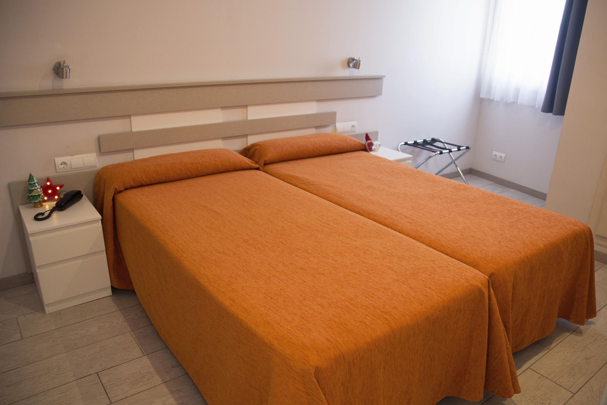 Apartamentos Comfort Calella Zewnętrze zdjęcie