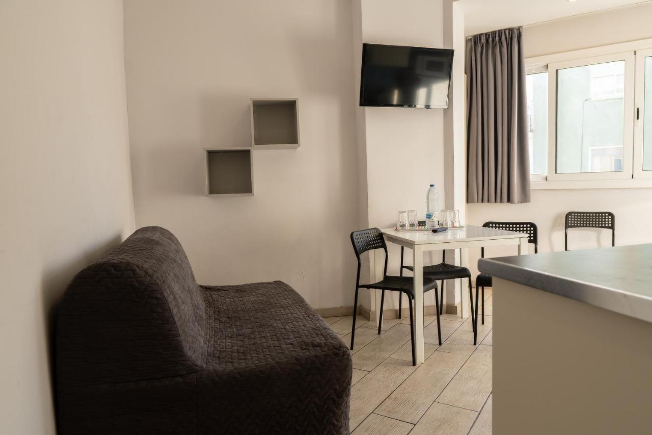 Apartamentos Comfort Calella Zewnętrze zdjęcie