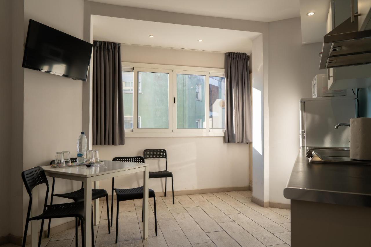 Apartamentos Comfort Calella Zewnętrze zdjęcie