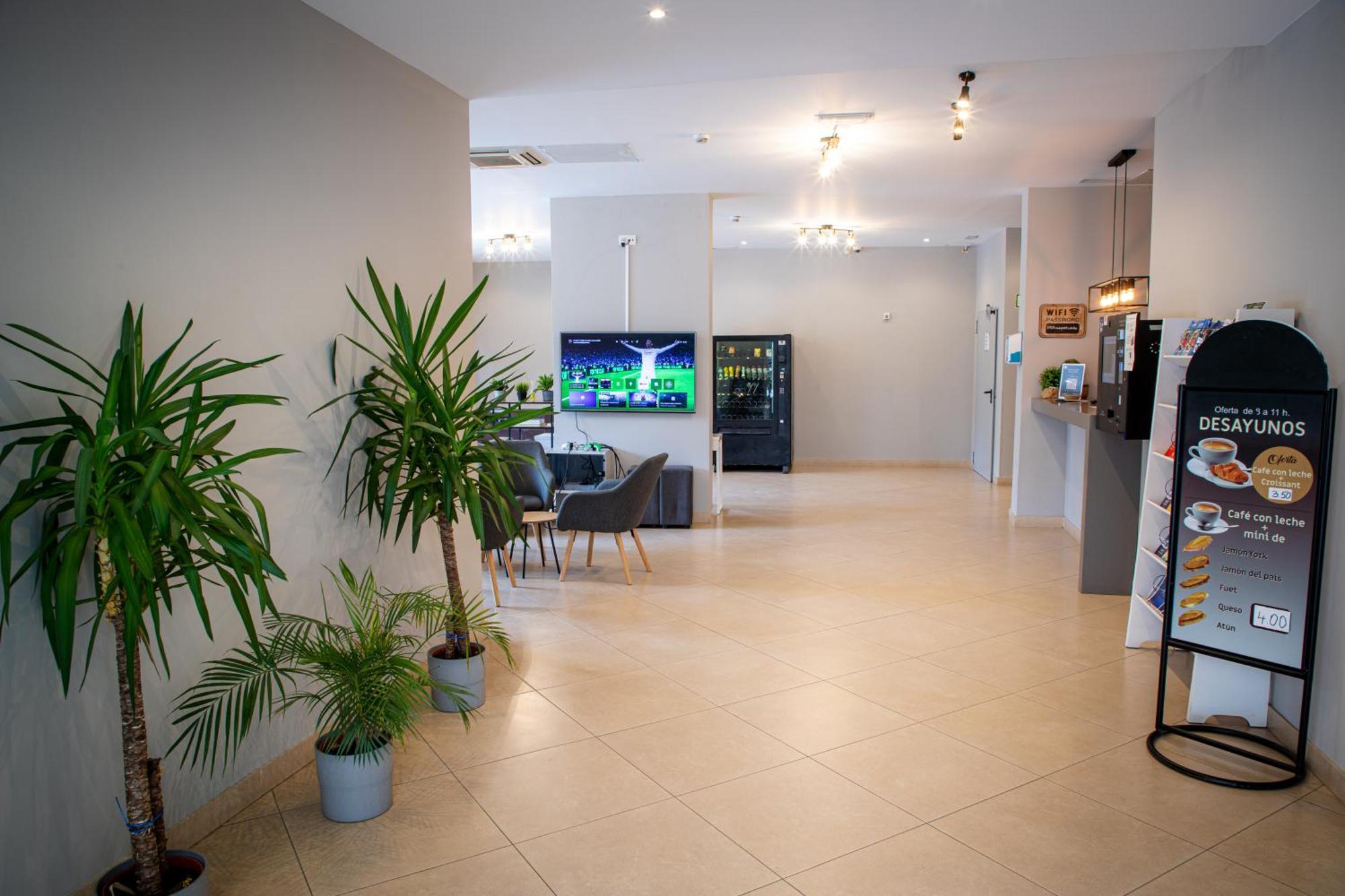 Apartamentos Comfort Calella Zewnętrze zdjęcie