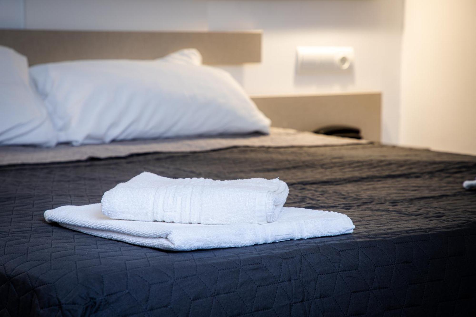 Apartamentos Comfort Calella Zewnętrze zdjęcie