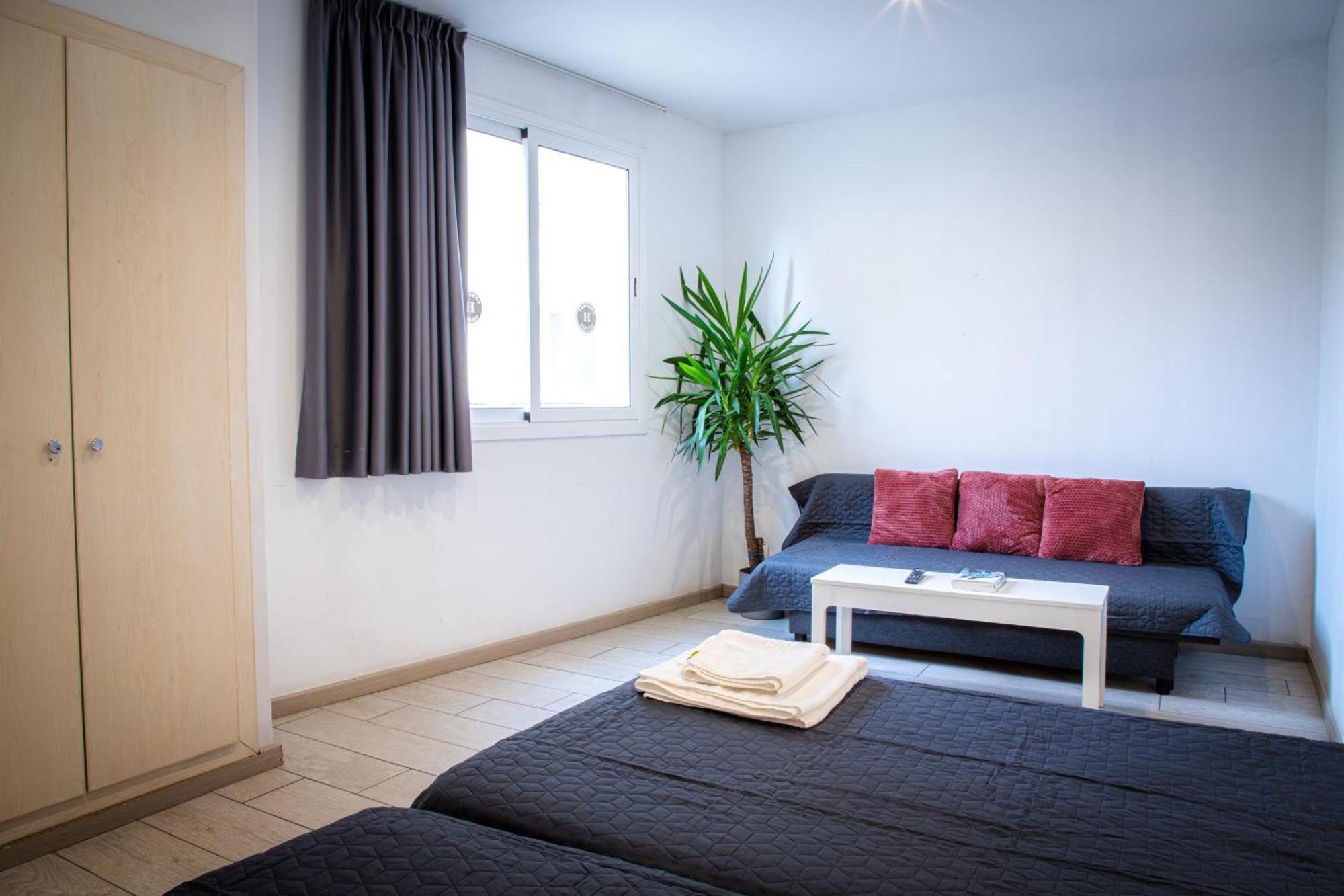 Apartamentos Comfort Calella Zewnętrze zdjęcie