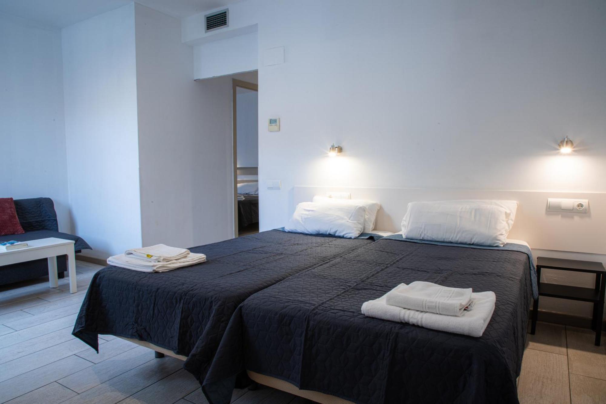 Apartamentos Comfort Calella Zewnętrze zdjęcie